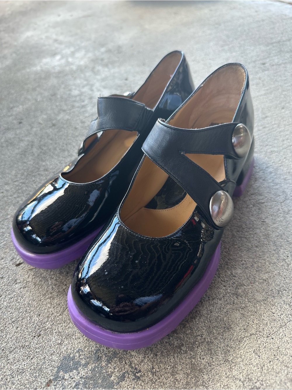 John Fluevog Trina Black Patent Leather Mary Jane Shoes - Picture 9 of 9